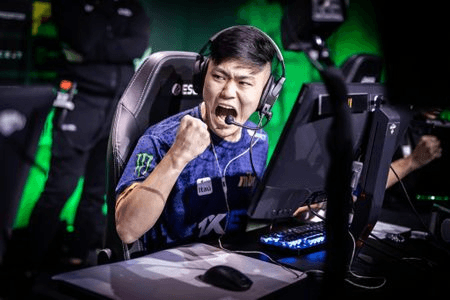 Felipe Yuji Tasaka Kuratani